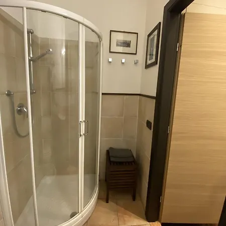 Oda ve Kahvaltı Dall'antiquario 3*
